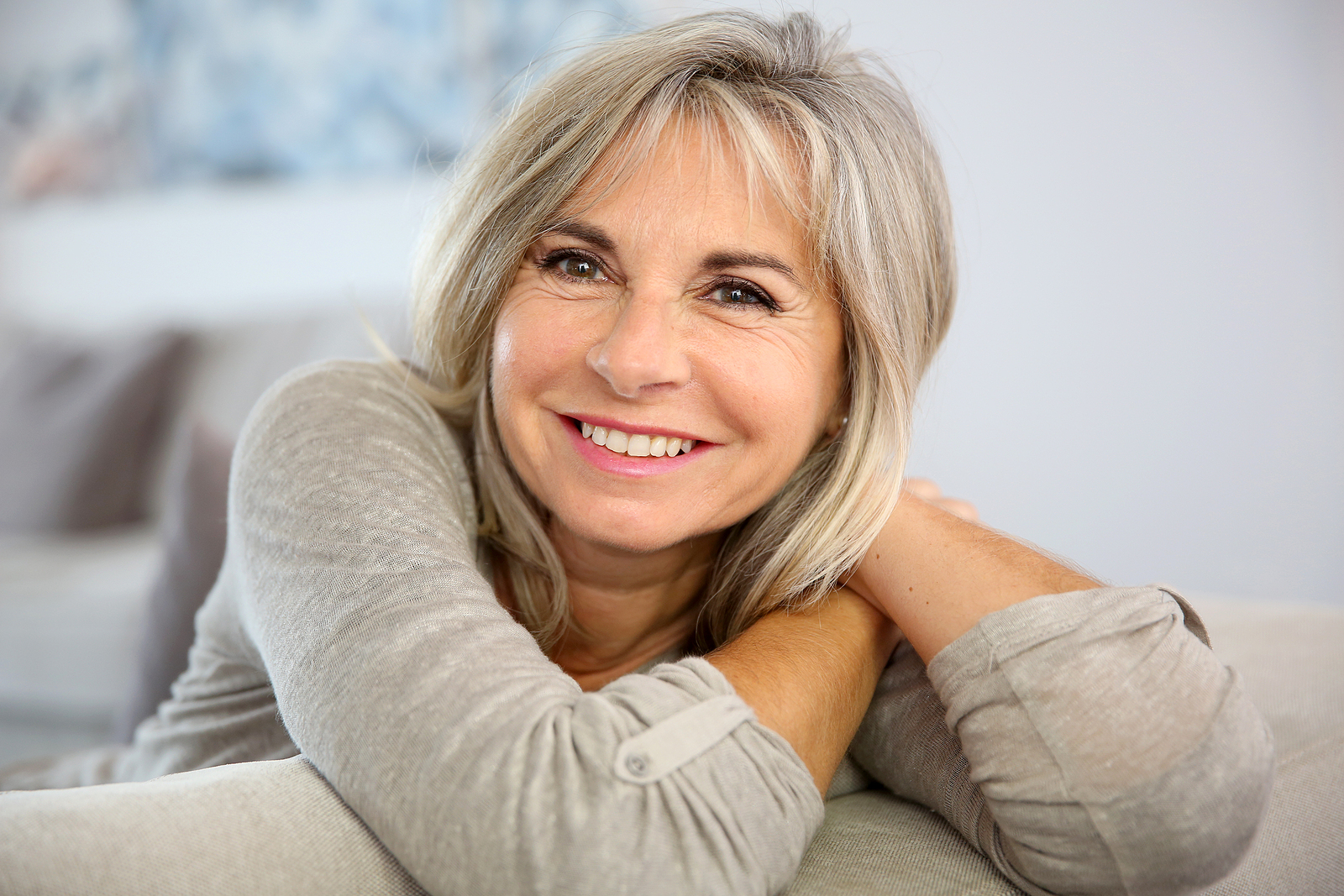 Dental Veneers: The Secret to Achieving a Hollywood-Worthy Smile